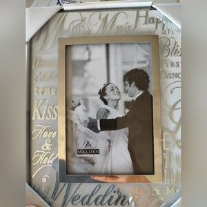 Malden Elegant Gold Picture Frame And Album